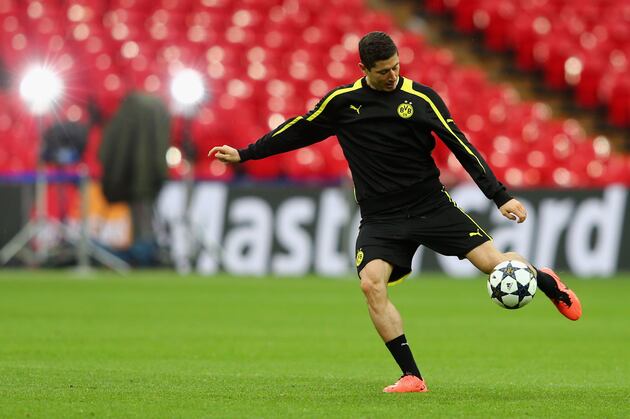 Manchester United Transfer News: Club Must Not Give Up on Robert Lewandowski