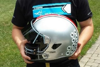 Photo: Ohio State Racecar Driver to Wear This Awesome Buckeyes Helmet