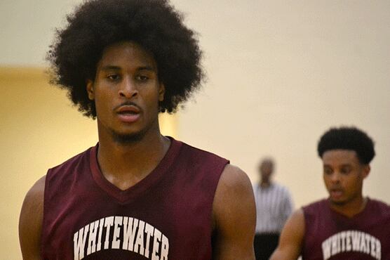 Report: Vols Land 6'8