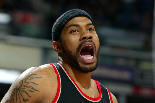 Most Hilariously Embarrassing Records in Sports