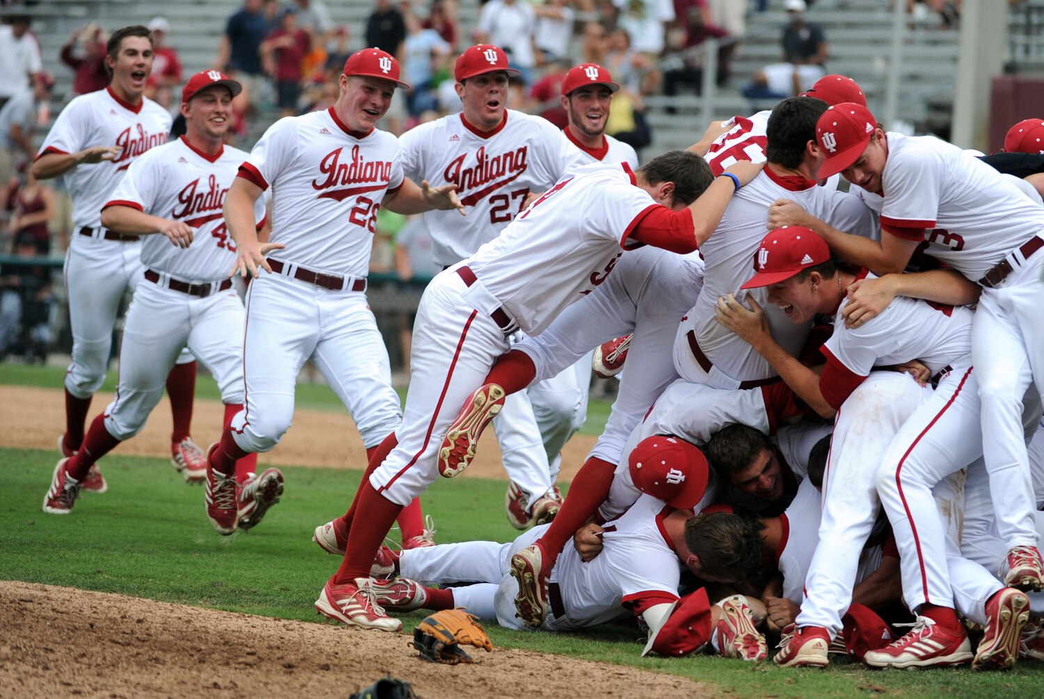 College Baseball World Series 2013: Championship Odds for Final 8 Teams