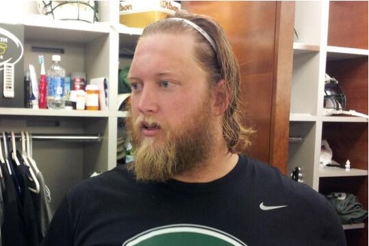 Nick Mangold 'shows Solidarity' with Sanchez Through Headband