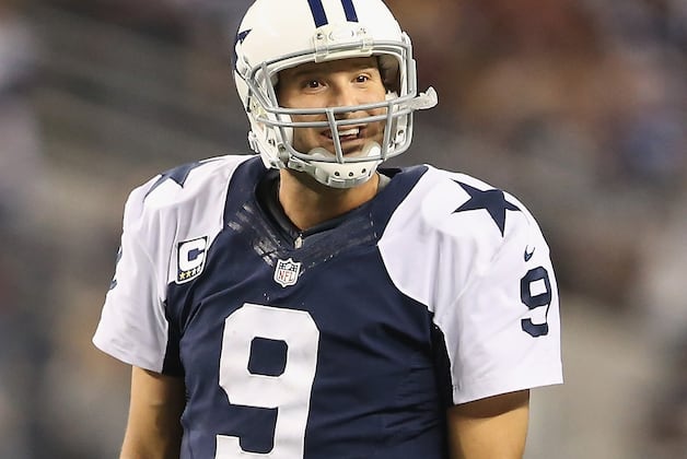 QB Romo not bothered by contract criticism