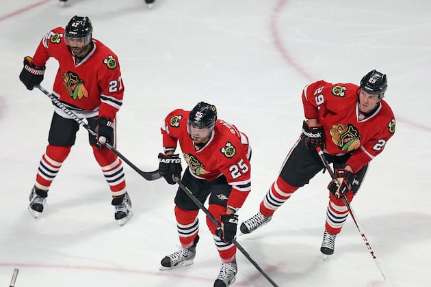 Detroit Red Wings Have Eyes on Chicago's Bryan Bickell, Viktor Stalberg