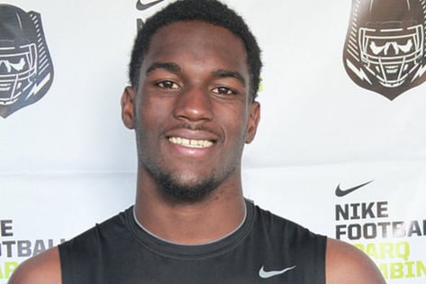 Aztecs Land Louisiana DB Jerrell Jackson