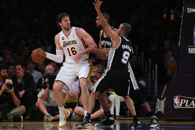 Can 2013-14 LA Lakers Pull off Spurs-Style Return to Glory?