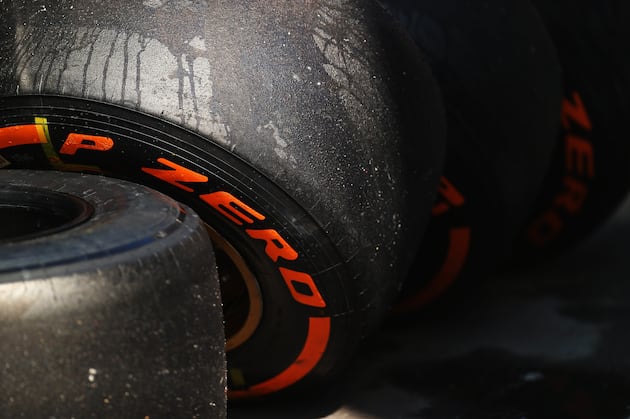 Pirelli Slams Lack of Team Support After Being Unable to Change Tyre