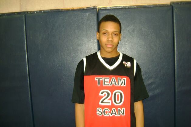5-Star Point Guard Isaiah Briscoe High on Michigan Due to Trey Burke's Success