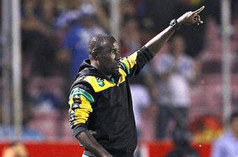 061213-soccer-jamaica-coach-theodore-whitmore-pi-br_20130612211019955_660_320_crop_north
