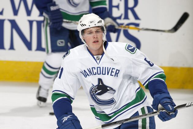 Dallas Stars Sign D Kevin Connauton to Three-Year Contract