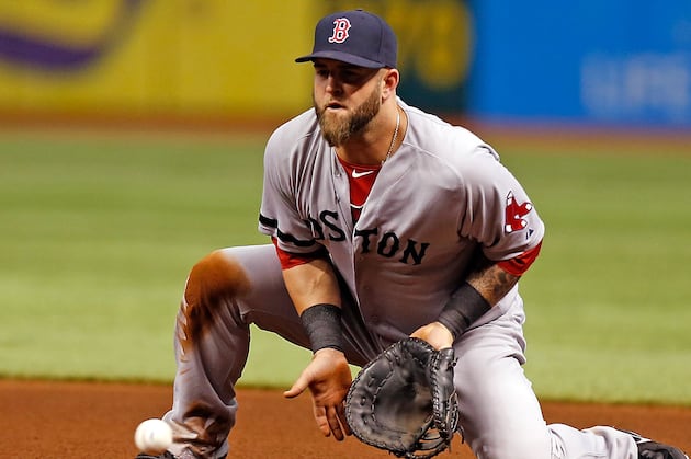 Napoli Exits Game vs. Oriloes Due to Illness