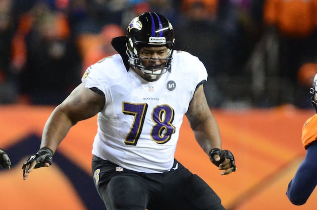 Bryant McKinnie's Conditioning 'Far Ahead' of Last Year