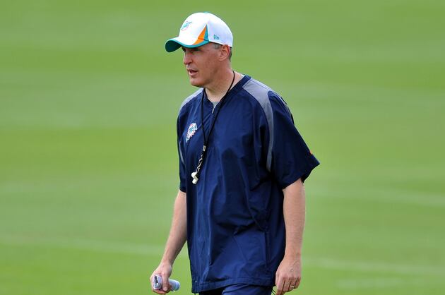 Coach Philbin: I Like the Character of This Football Team