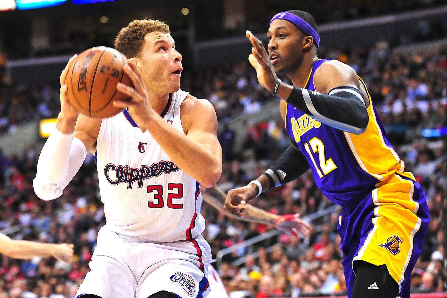 Lakers trade options for howard