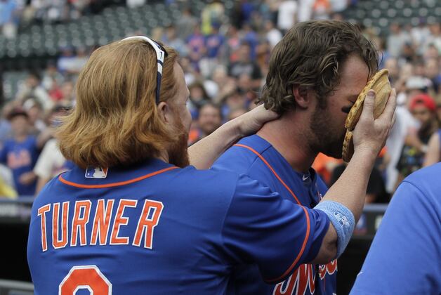 Mets Rally in 9th to Avoid Sweep by Cubs