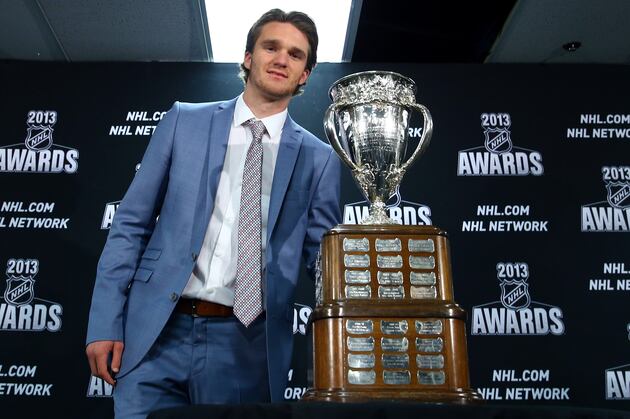 Huberdeau Wins Calder Trophy, First Panther to Be Voted NHL's Top Rookie