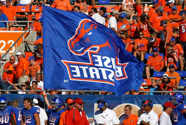Borah's Mann Commits to Boise StateBorah's Mann Commits to Boise State
