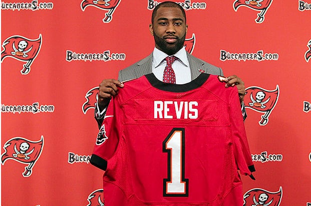 Report: Buccaneers CB Darrelle Revis Paid Mark Barron $50,000 for No. 24