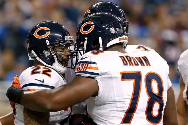 Bears Players Head to Germany to Visit U.S. Troops