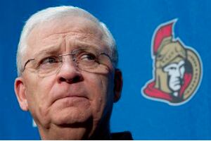 Sens' Murray Has 'Talked to a Number of Teams' About Moving Up at Draft
