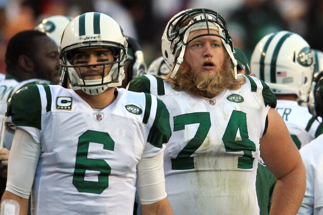 Mangold: Players Want Sanchez to Win QB Competition