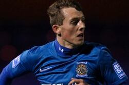 Danny Whitehead Signs for West Ham