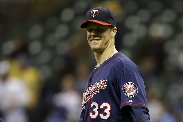 Justin Morneau Snapped Homerless Streak, High-Fived Invisible Teammates