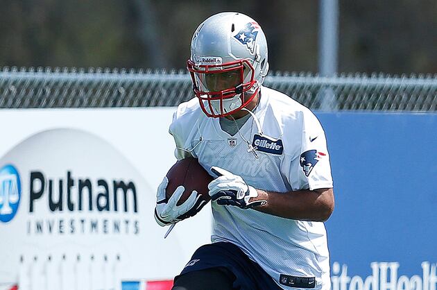 Patriots Sign Aaron Dobson, Finish Draft Class