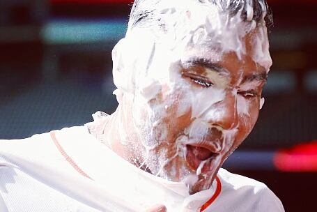 Instagram: Pena Gets a Face Full