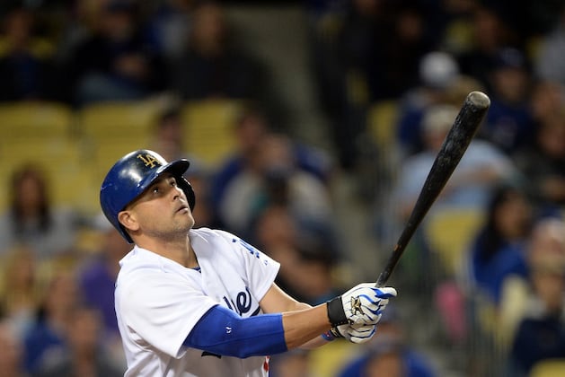 Dodgers Release Ramon Hernandez