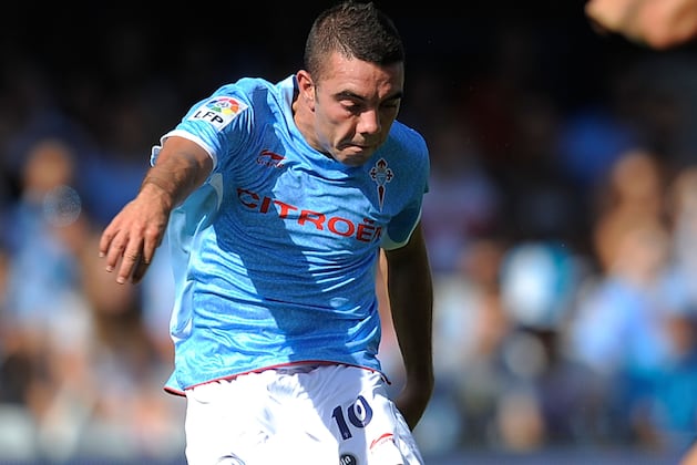 Aspas Completes Liverpool Switch