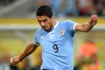 Suarez Nets 2 to Top Uruguay's All-Time List