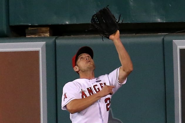 Peter Bourjos Day-to-Day with Thumb Contusion