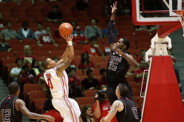 Sources: Houston Transfer Visits Oregon, Zona