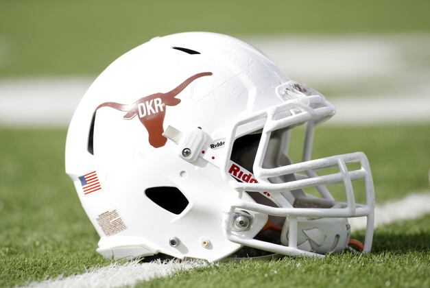 Former UT All-America Center Wyman Dies at 61