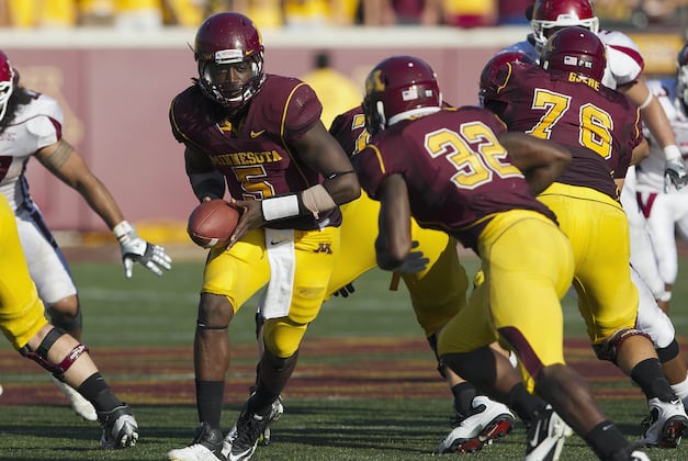 Gophers Linebacker Edwards Kicked off Team