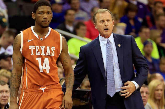 Former Texas Guard Julien Lewis Transferring to Fresno State