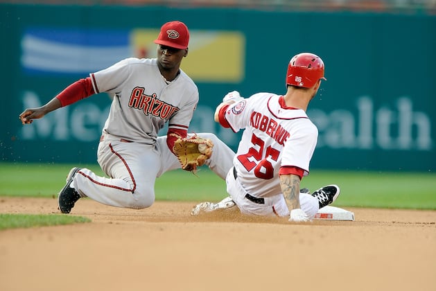 D-Backs Top Nationals on Bunt in 11th Inning