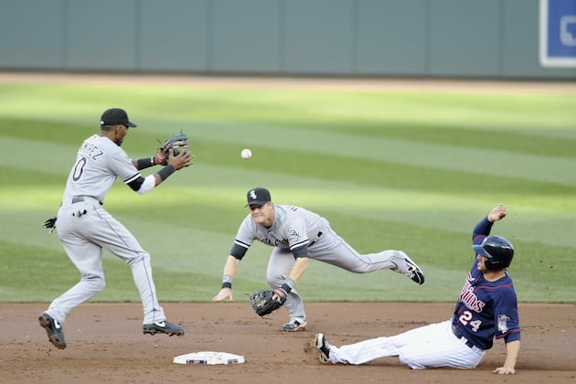 White Sox Shaky Defense Remains a Mystery