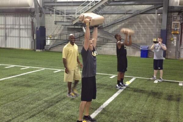Photos: Gregory Leads by Example in 'Leadership and Toughness' Workouts
