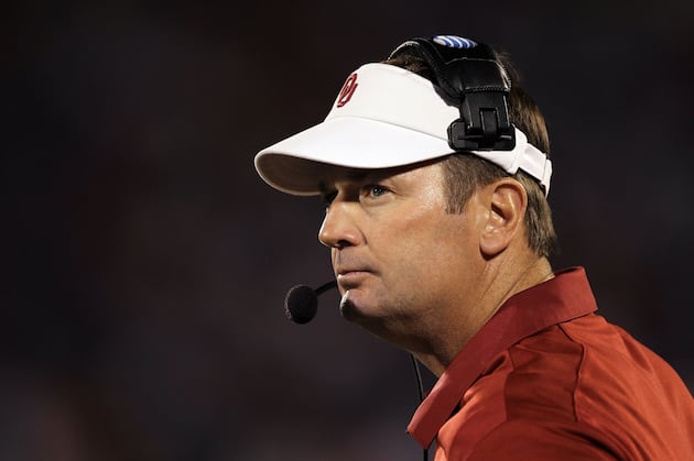 Bob Stoops Quietens Down After Starting Several Firestorms