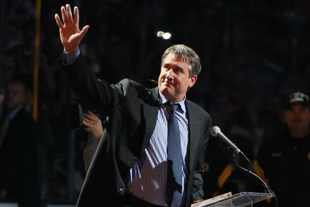 Hockey Legend Cam Neely Wants to Return as Seabass in 'Dumb and Dumber 2'