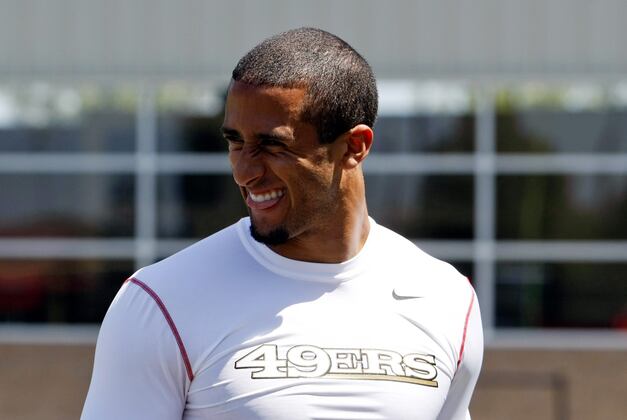 Living with Colin Kaepernick Means Playbook Quizzes While You Shower