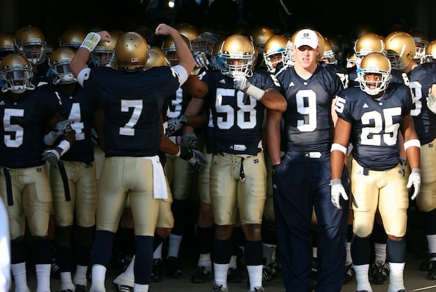 UNC Football: Tar Heels to Visit Notre Dame in 2014