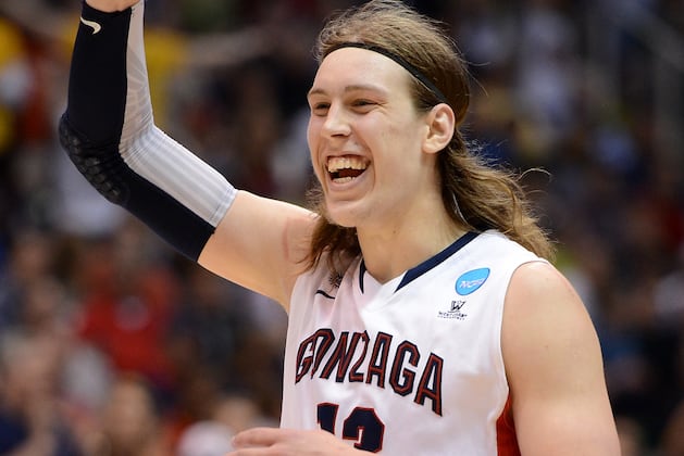 Snapshot: Olynyk at Fenway