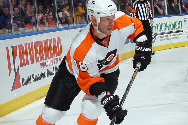 Flyers Bring Back Hall