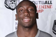 Report: Huskers Land Stud TE/DE Freedom Akinmoladun