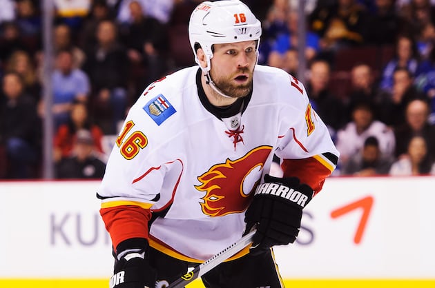 Flames Sign McGrattan to 2-Year, $1.5M Deal