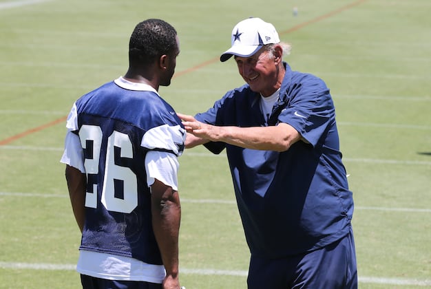 Morris Claiborne: Dallas' 72-Year-Old Defensive Coordinator Acts Like He's 27