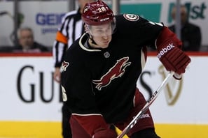 Coyotes Re-Sign Stone to Three-Year Contract